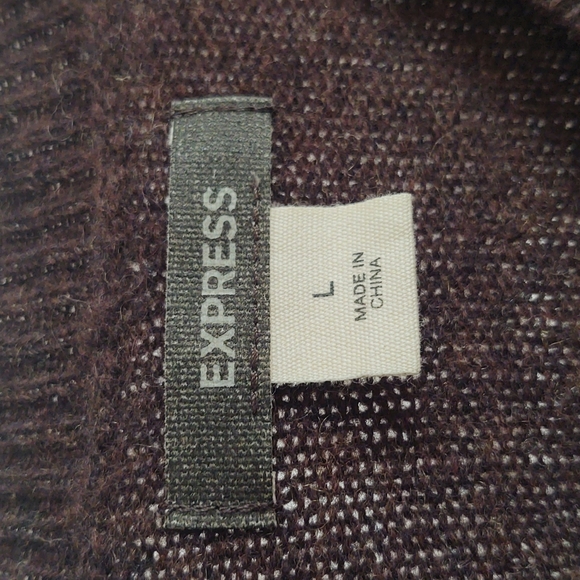 Men's Express Wool Sweater - Picture 2 of 6